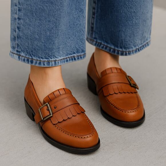 Earth Shoe Comfort First SZ 9.5 Wide Genuine Leather Loafer In Sable Brown - Picture 1 of 10